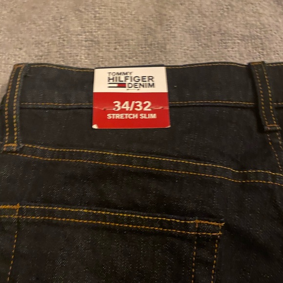 Tommy Hilfiger Jeans - Picture 5 of 7